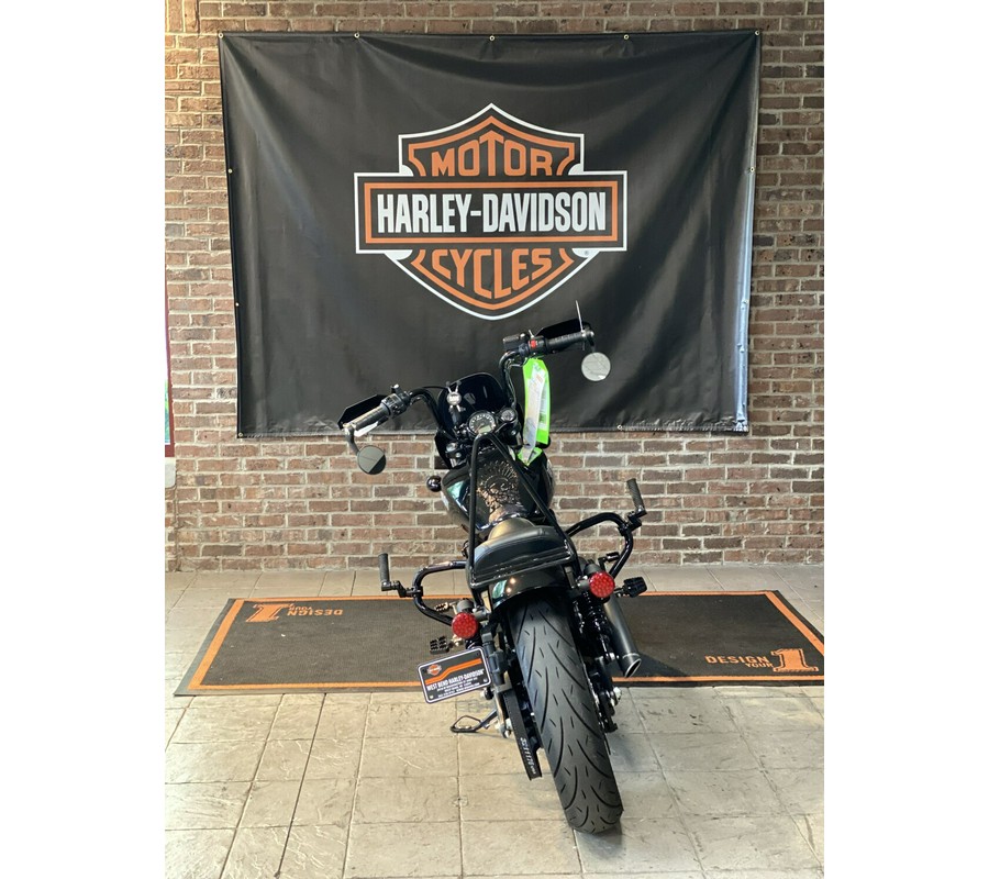 2022 Indian Motorcycle Scout Rogue Black Metallic