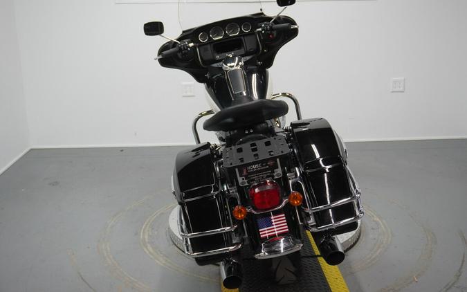 2020 Police Electra Glide WHITE / BLACK