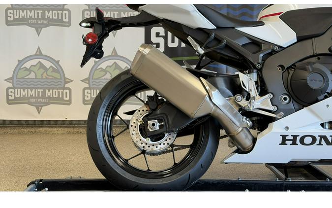 2026 CBR1000RR (CBR10RRT) - Honda