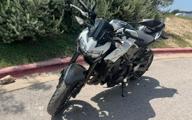 2022 Kawasaki ZR900FNFNN