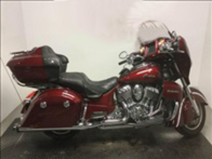 2017 Indian Motorcycle® Roadmaster® Burgundy Metallic