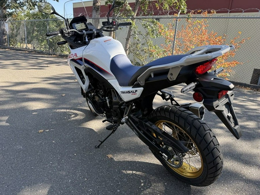 2026 Honda Transalp E-Clutch