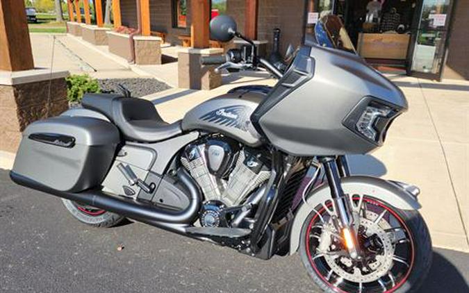 2023 Indian Motorcycle Challenger® Dark Horse®