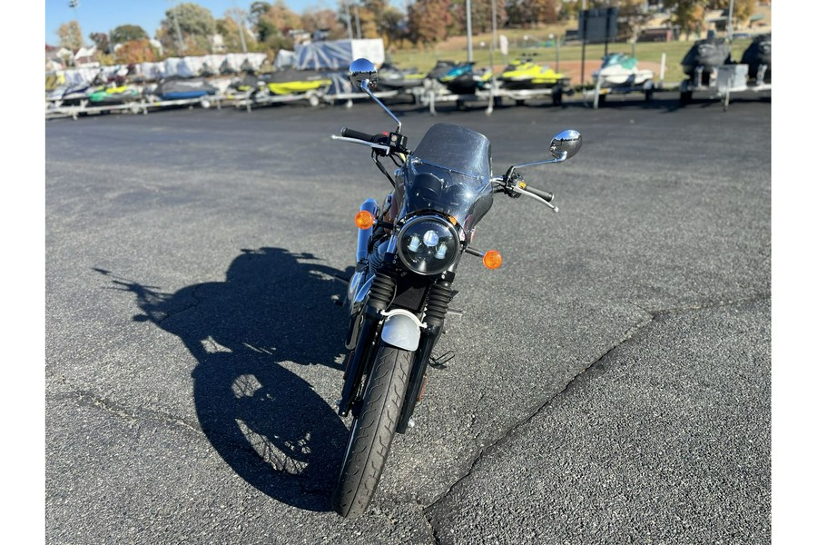 2022 Royal Enfield INT 650