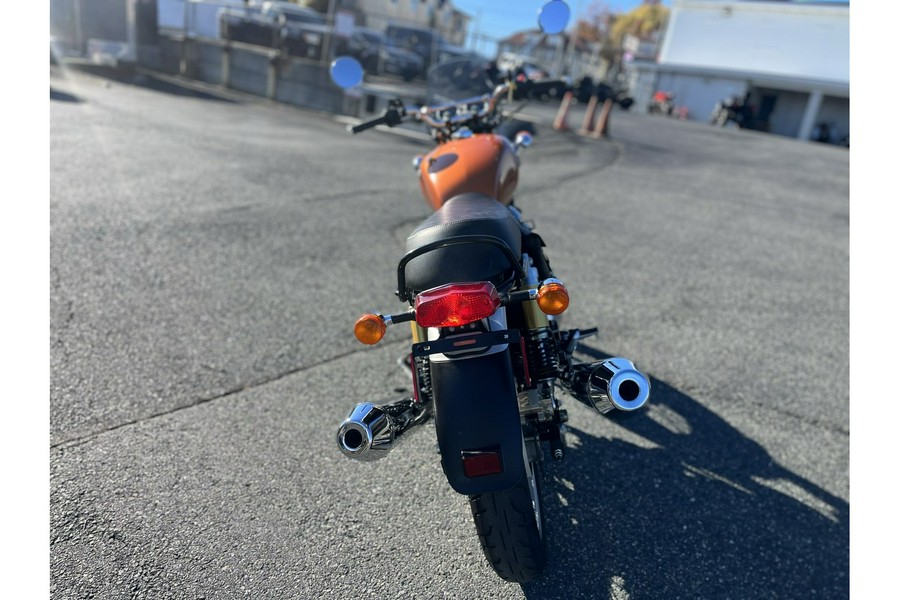 2022 Royal Enfield INT 650