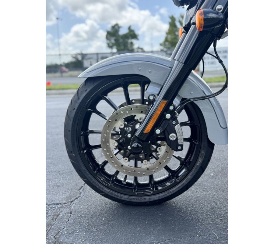 2025 Harley-Davidson Freewheeler FLRT