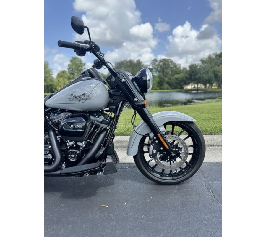 2025 Harley-Davidson Freewheeler FLRT