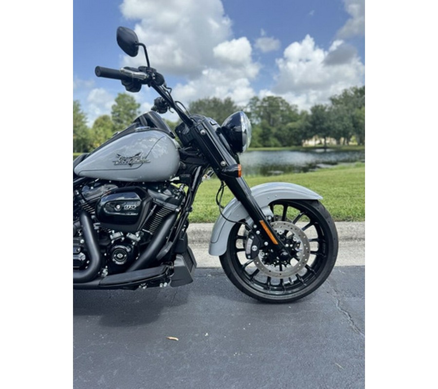 2025 Harley-Davidson Trike FLRT - Freewheeler