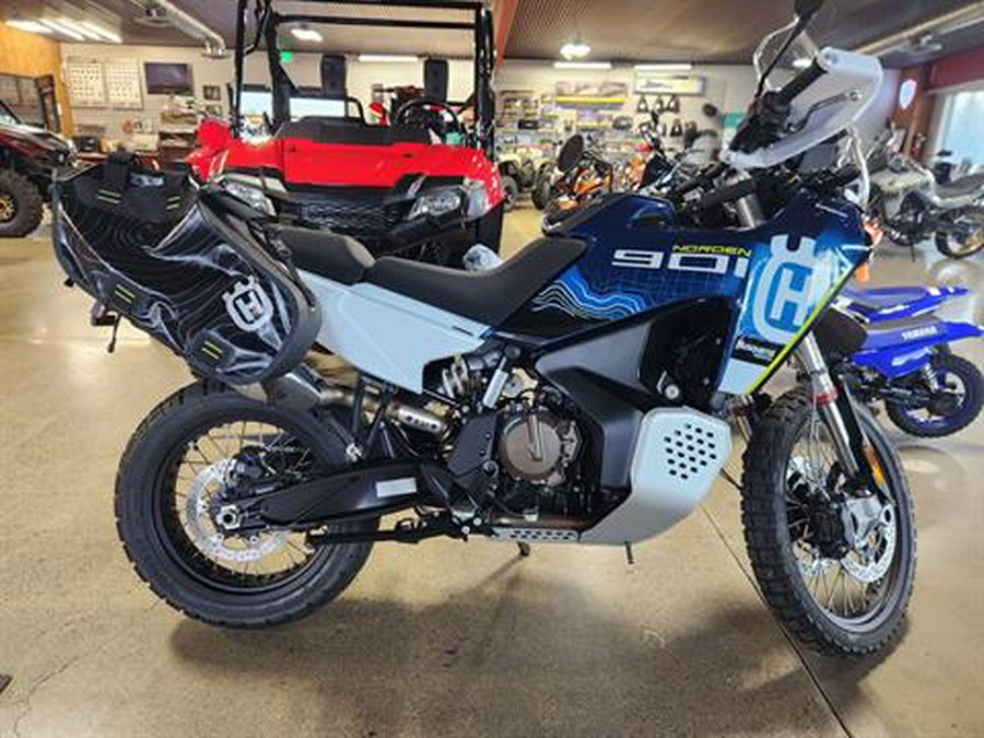 2024 Husqvarna Norden 901 Expedition