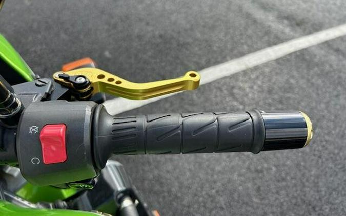 2005 Kawasaki ZRX 1200 R