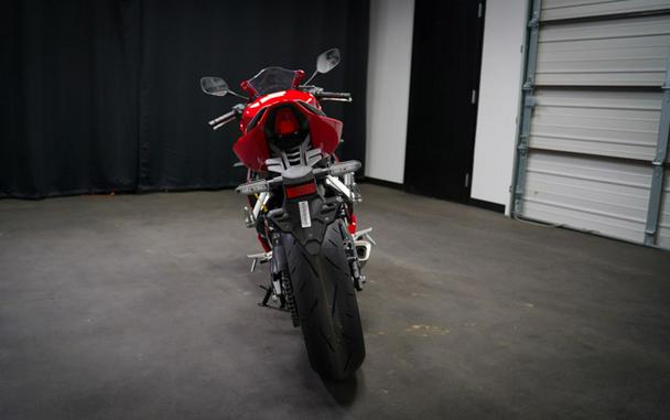 2026 Honda® CBR650R E-Clutch