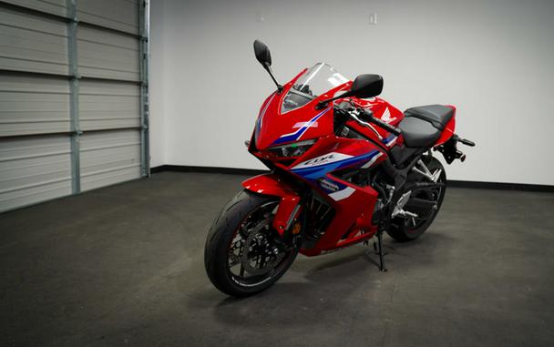 2026 Honda® CBR650R E-Clutch