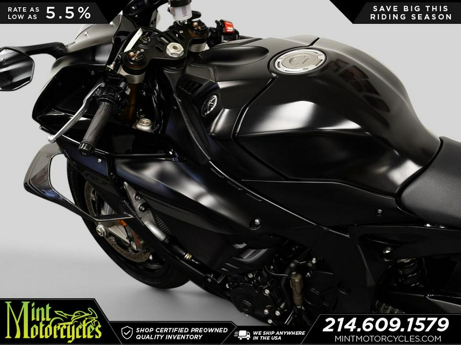 2025 Yamaha YZF-R1