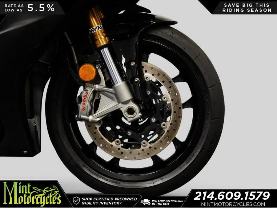 2025 Yamaha YZF-R1
