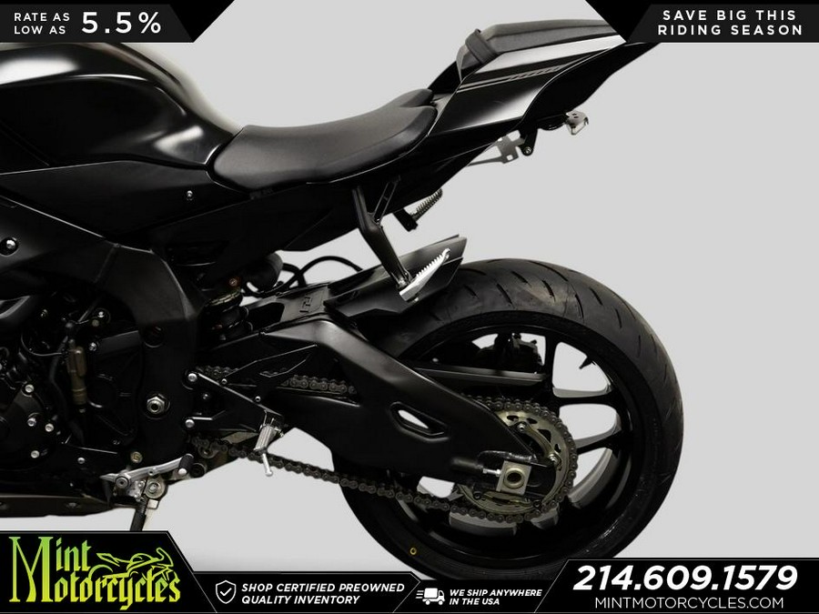 2025 Yamaha YZF-R1