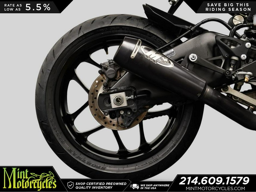 2025 Yamaha YZF-R1