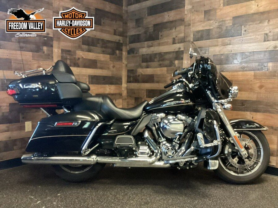 2016 Harley-Davidson Ultra Limited Black Quartz FLHTK