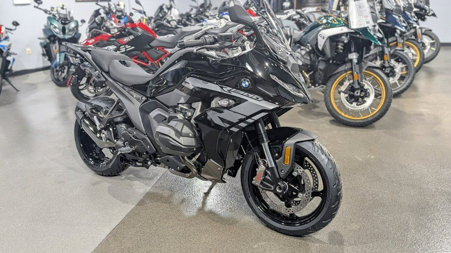 2026 BMW R 1300 RS Triple Black