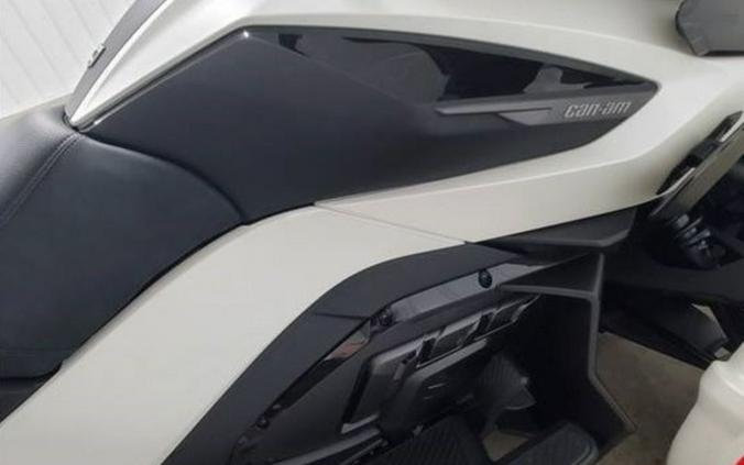 2026 Can-Am Spyder RT STS 1330 SE6