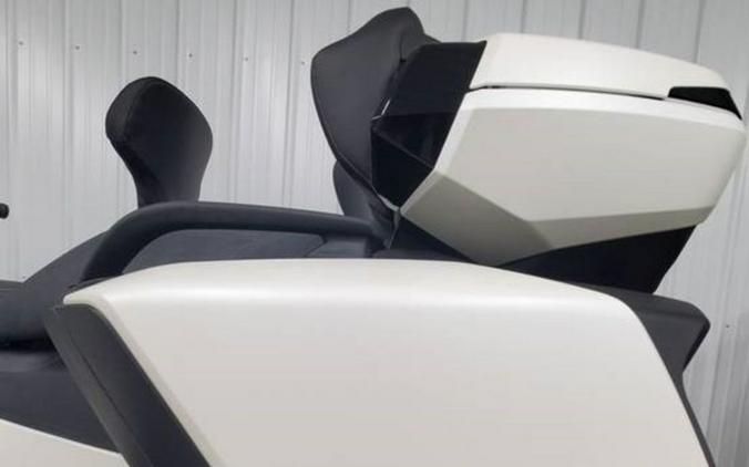 2026 Can-Am Spyder RT STS 1330 SE6