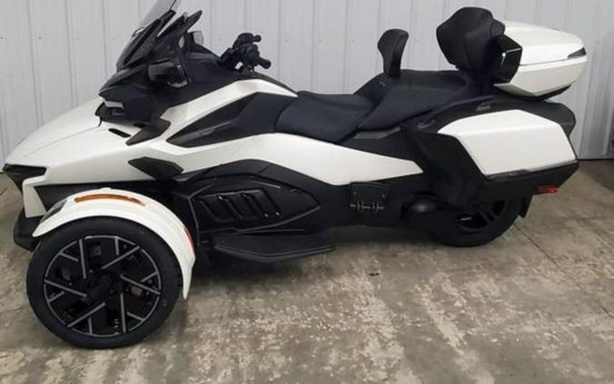 2026 Can-Am Spyder RT STS 1330 SE6