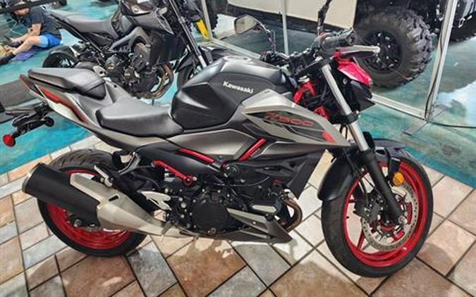 2024 Kawasaki Z500 SE ABS