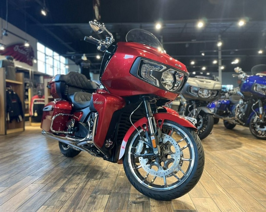 2024 Indian Pursuit Limited Sunset Red Metallic