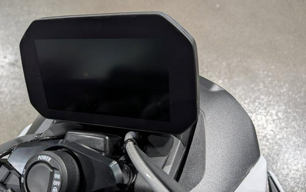 2026 BMW M 1000 R Light White/M Motorsport