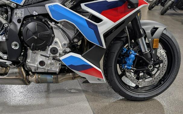 2026 BMW M 1000 R Light White/M Motorsport