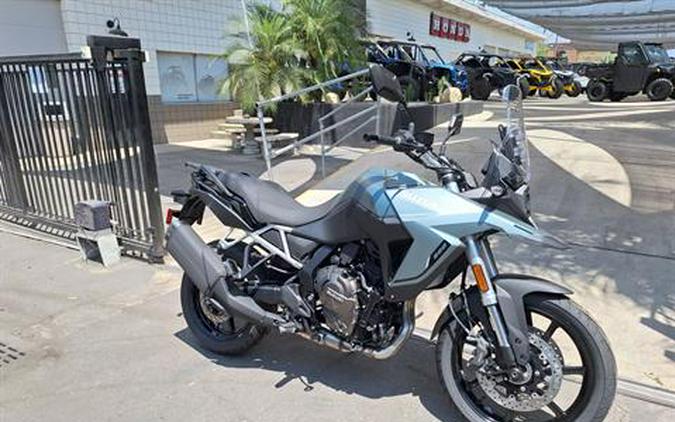 2024 Suzuki V-Strom 800