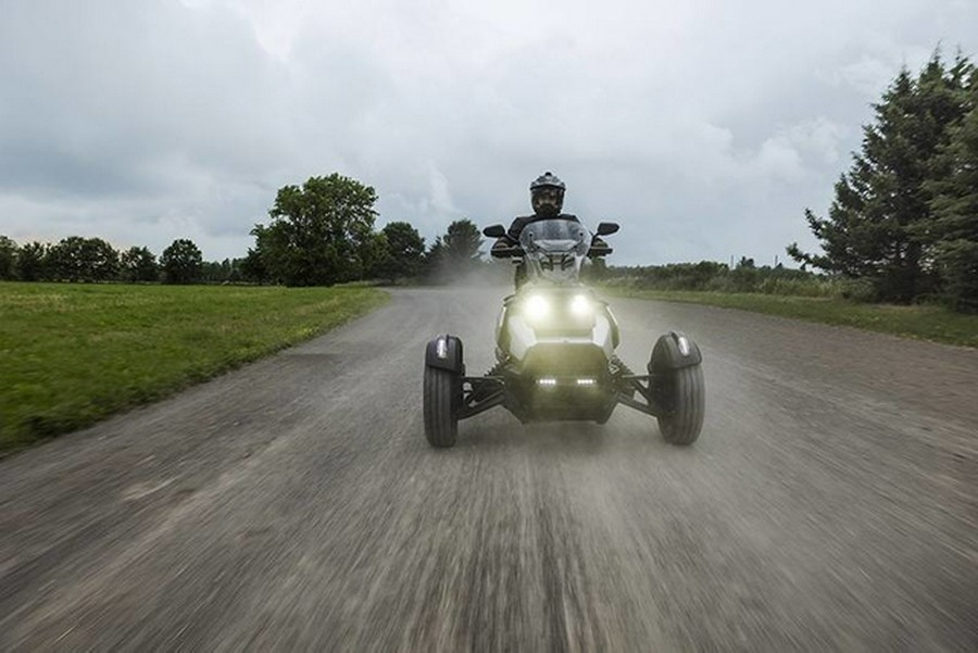 2025 Can-Am CANYON 1330 SE6 J1SA