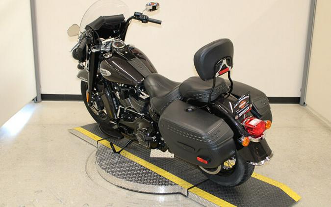 Used 2021 Harley-Davidson Heritage Classic 114 Cruiser FLHCS Motorcycle For Sale In Miami, Florida