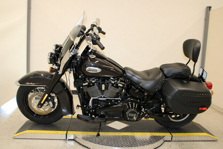 Used 2021 Harley-Davidson Heritage Classic 114 Cruiser FLHCS Motorcycle For Sale In Miami, Florida