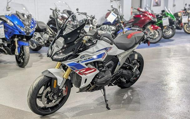 2026 BMW R 1300 RS Performance