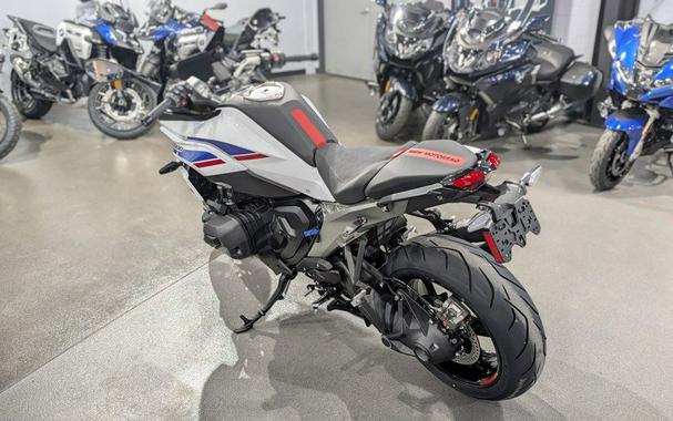 2026 BMW R 1300 RS Performance