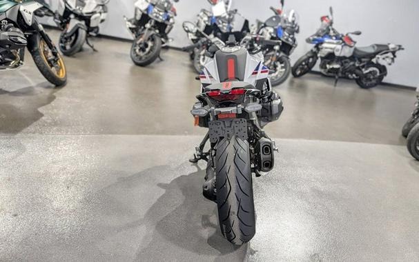 2026 BMW R 1300 RS Performance