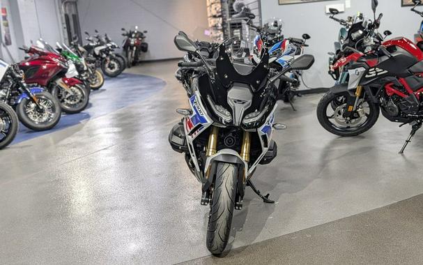 2026 BMW R 1300 RS Performance