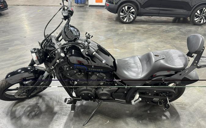 2017 YAMAHA STRYKER