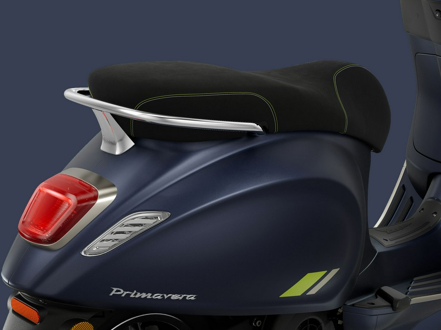 2025 Vespa Primavera 150 Tech