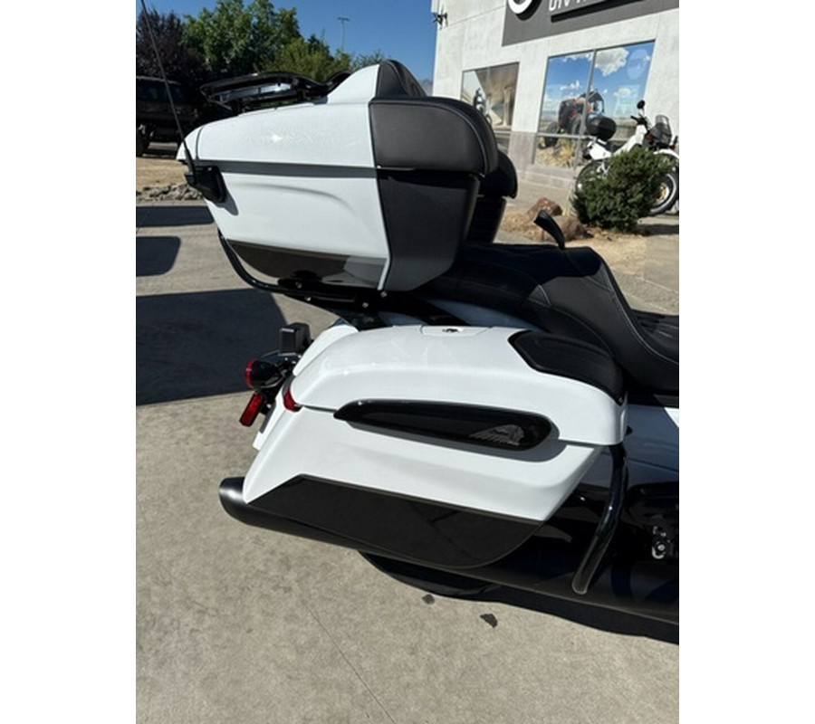 2025 Indian Pursuit Dark Horse 112 w/PowerBand Audio Ghost W