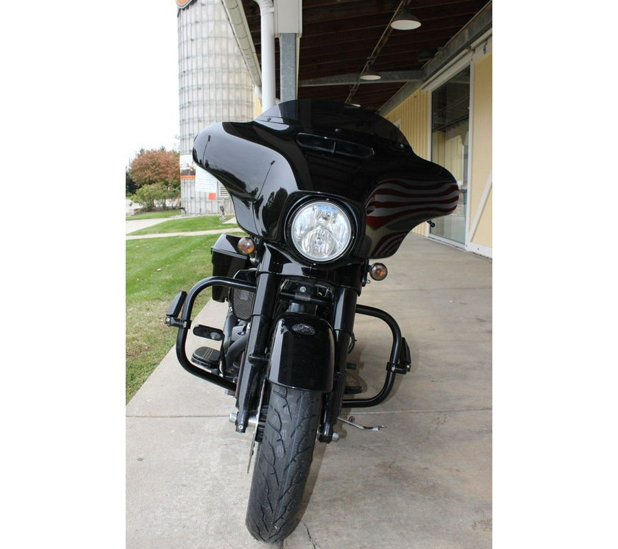 2018 Harley-Davidson® FLHXS - Street Glide® Special
