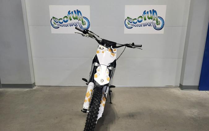 2026 BLP V5 140 Dirt Bike
