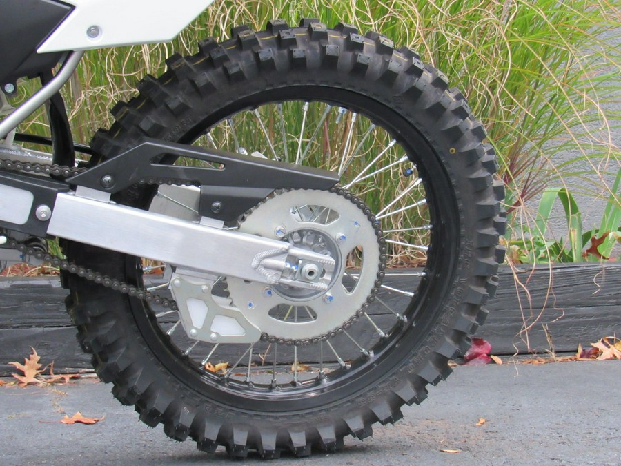 2026 Kawasaki KLX 140R F