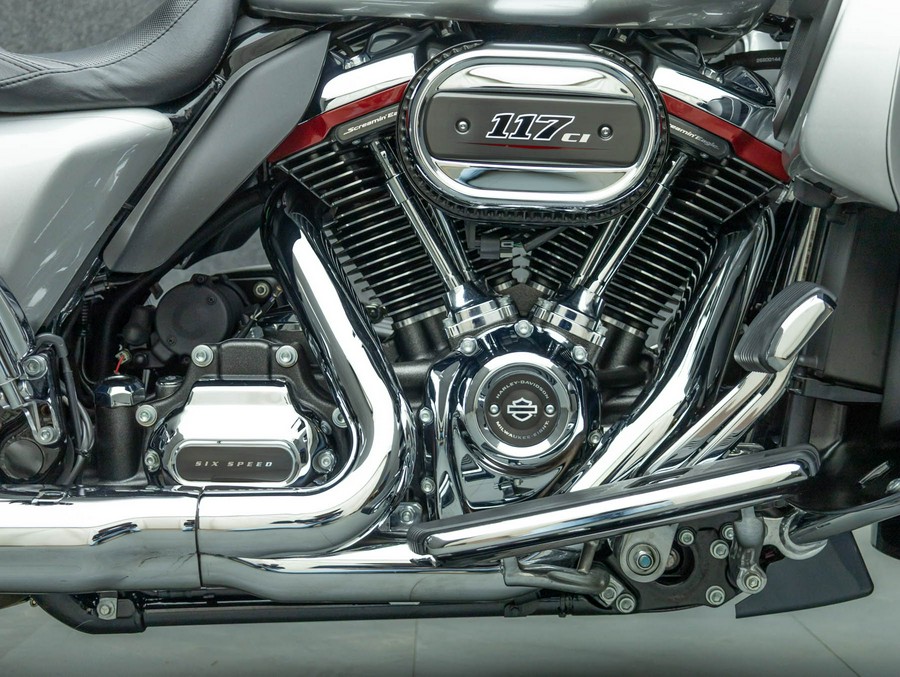 2019 HARLEY DAVIDSON FLHXSE CVO STREET GLIDE W/ABS