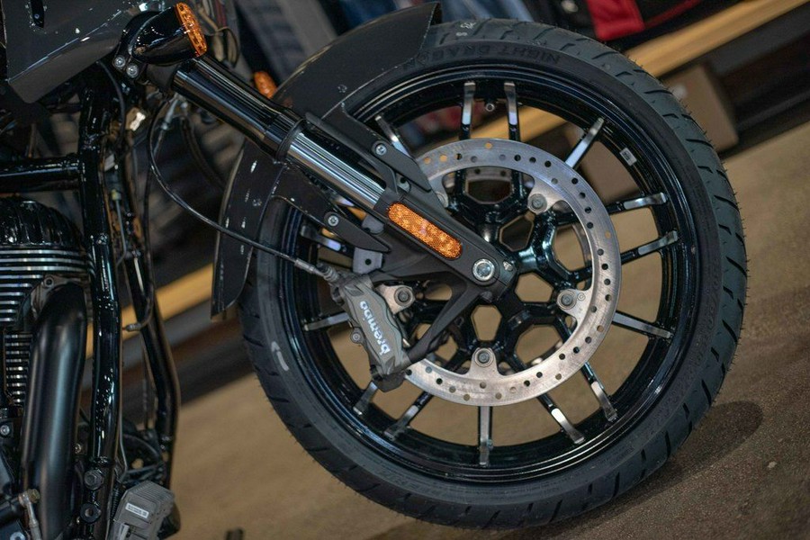 2024 Indian Motorcycle® Sport Chief® Base