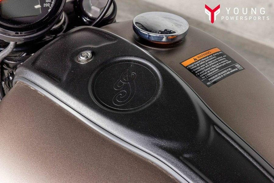 2025 Indian Chief Bobber Nara Bronze Smoke