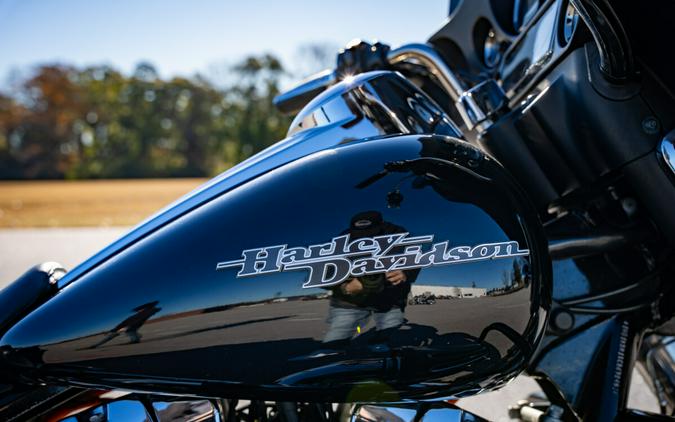 2012 Harley-Davidson Street Glide FLHX103