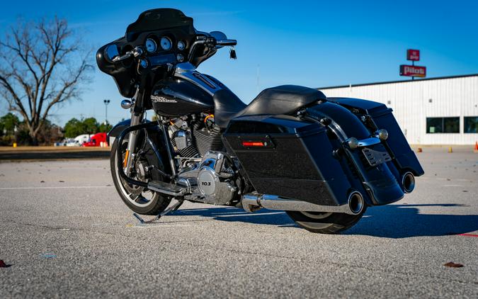 2012 Harley-Davidson Street Glide FLHX103
