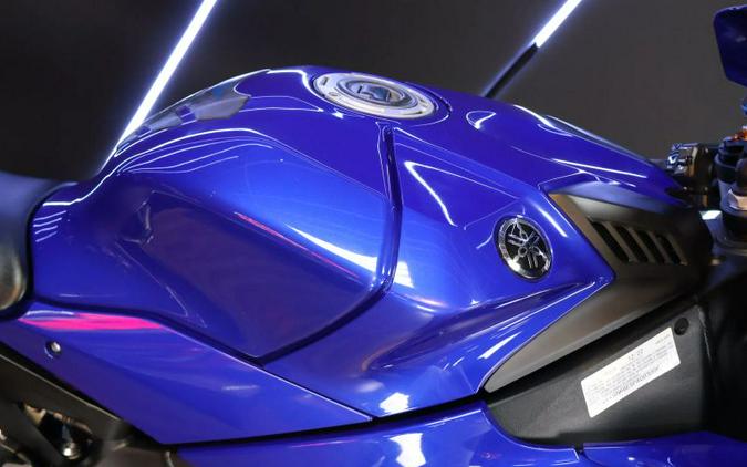 2023 YAMAHA YZF R1