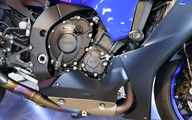 2023 YAMAHA YZF R1